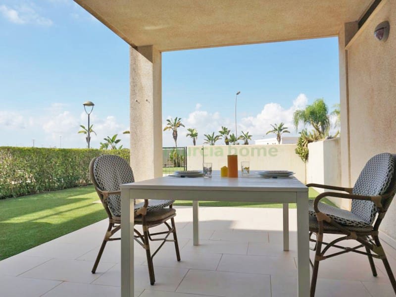Bungalow de 2 habitaciones en Estrella de Mar en venta con piscina garaje - 174.950 € (Ref: 10184670)