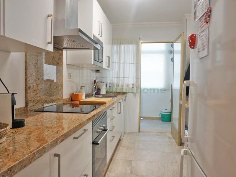 3 chambre Appartement à vendre à La Manga del Mar Menor avec garage - 270 000 € (Ref: 5239566)