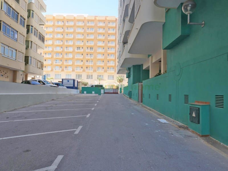 3 chambre Appartement à vendre à La Manga del Mar Menor avec garage - 270 000 € (Ref: 5239566)