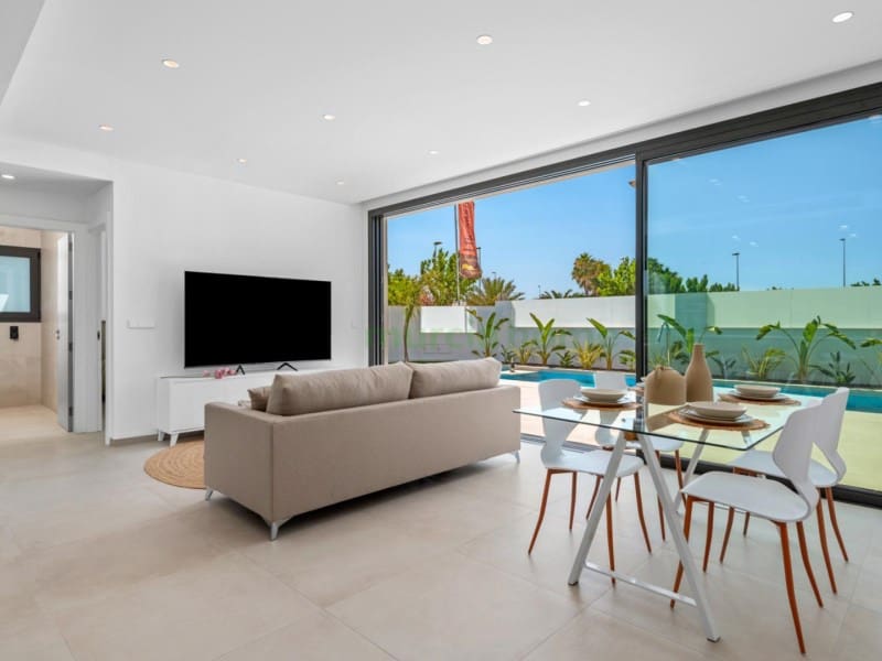 3 camera da letto Villa in vendita in Pilar de la Horadada con garage - 524.900 € (Rif: 5239623)