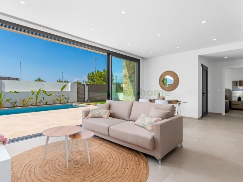 3 camera da letto Villa in vendita in Pilar de la Horadada con garage - 524.900 € (Rif: 5239623)