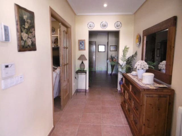 8 soverom Villa til salgs i La Manga del Mar Menor med garasje - € 1 236 000 (Ref: 5239630)