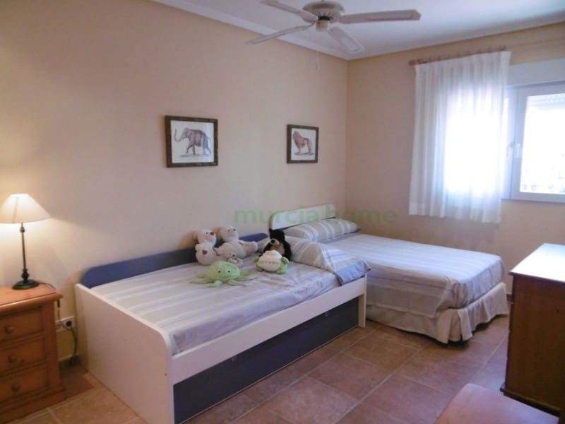 8 soverom Villa til salgs i La Manga del Mar Menor med garasje - € 1 236 000 (Ref: 5239630)