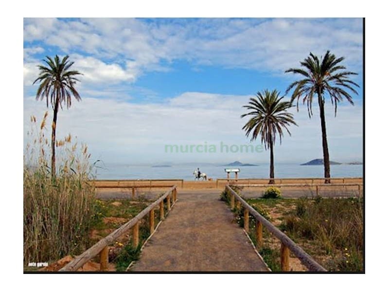 Chalet de 2 habitaciones en Playa Honda en venta - 510.000 € (Ref: 5239646)