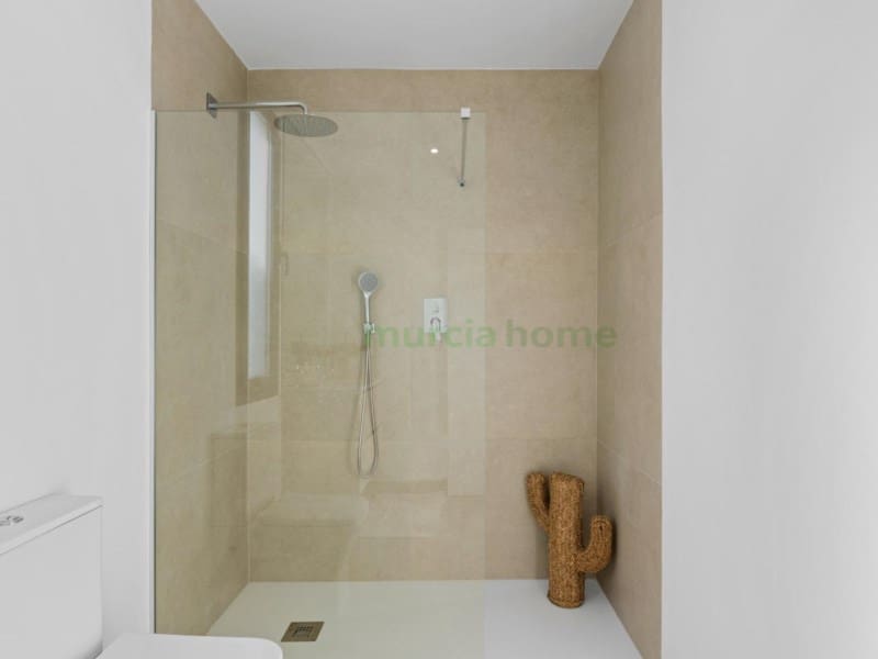 3 soveværelse Villa til salg i Mar de Cristal med swimmingpool - € 549.000 (Ref: 5239669)