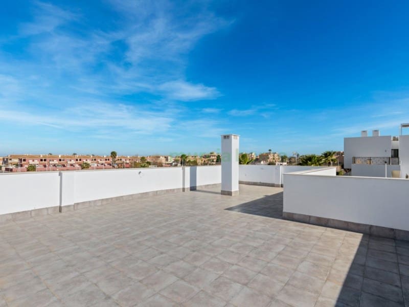 3 soveværelse Villa til salg i Mar de Cristal med swimmingpool - € 549.000 (Ref: 5239669)