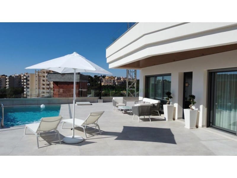 4 bedroom Villa for sale in Campoamor - € 1,430,000 (Ref: 6934909)