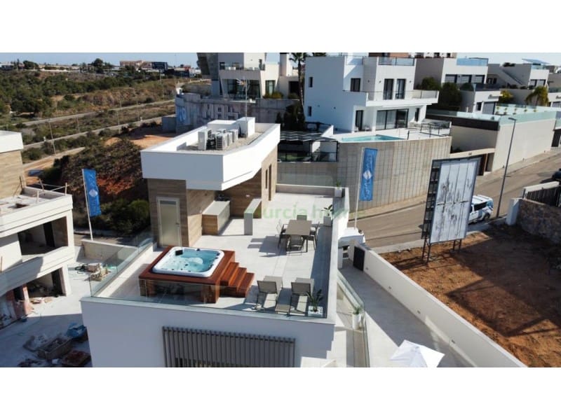 4 bedroom Villa for sale in Campoamor - € 1,430,000 (Ref: 6934909)