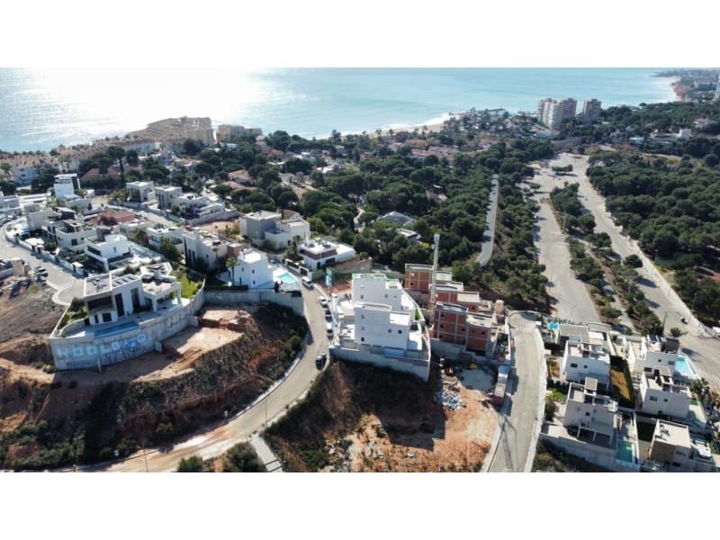 4 bedroom Villa for sale in Campoamor - € 1,430,000 (Ref: 6934909)