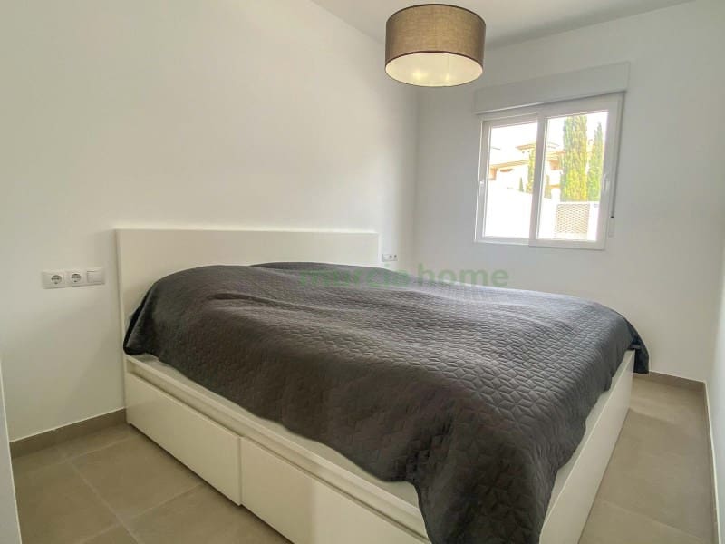 2 soveværelse Semi-Rækkehus til salg i Los Alcazares - € 270.000 (Ref: 7214853)