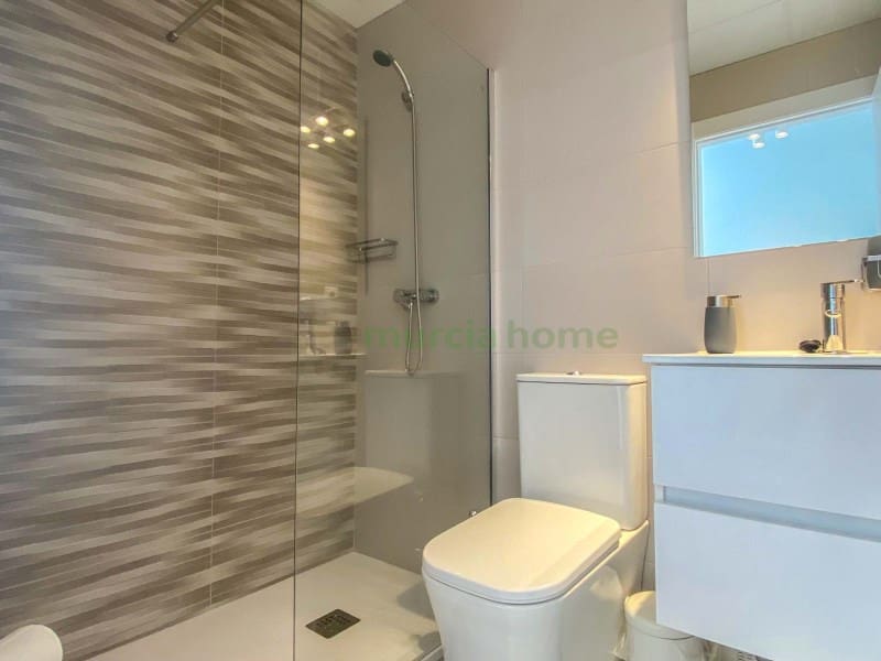 2 soveværelse Semi-Rækkehus til salg i Los Alcazares - € 270.000 (Ref: 7214853)