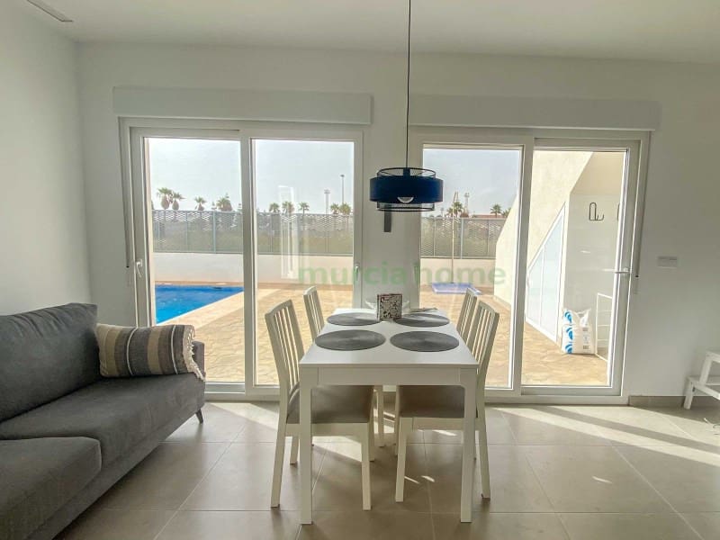 2 soveværelse Semi-Rækkehus til salg i Los Alcazares - € 270.000 (Ref: 7214853)