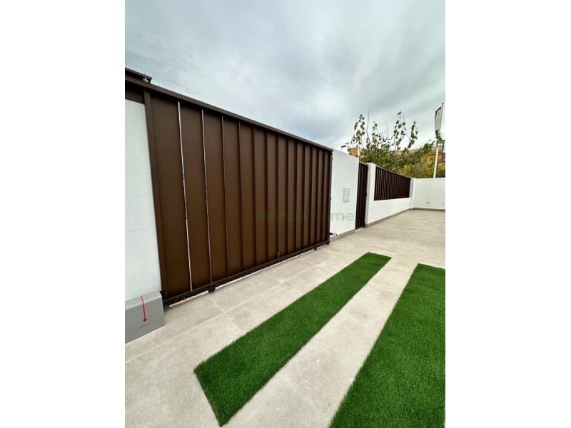 3 Zimmer Villa zu verkaufen in San Pedro del Pinatar - 419.950 € (Ref: 7243769)