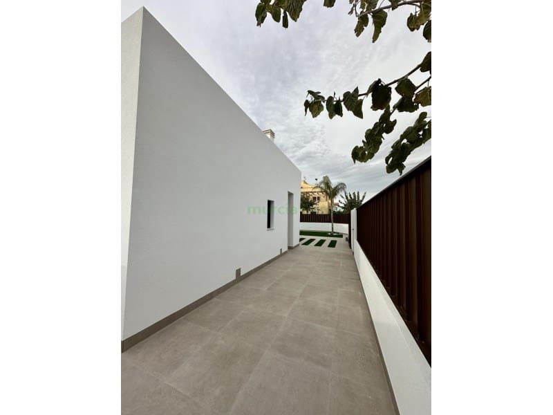 3 Zimmer Villa zu verkaufen in San Pedro del Pinatar - 419.950 € (Ref: 7243769)