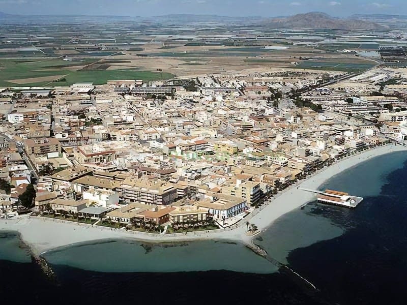 3 soveværelse Semi-Rækkehus til salg i Los Alcazares - € 349.900 (Ref: 7258604)