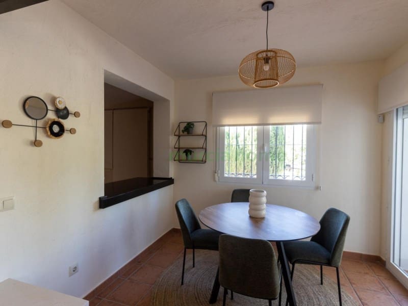 2 bedroom Villa for sale in La Pinilla - € 199,000 (Ref: 7442283)