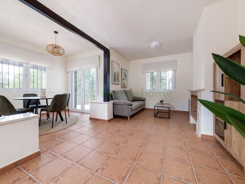 2 bedroom Villa for sale in La Pinilla - € 199,000 (Ref: 7442283)