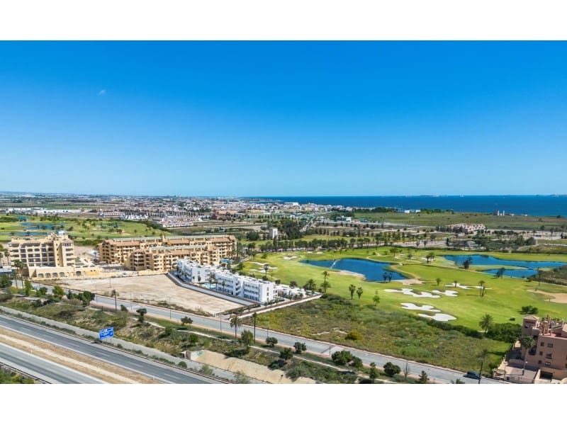 Apartamento de 2 habitaciones en Los Alcázares en venta con garaje - 244.900 € (Ref: 7533289)