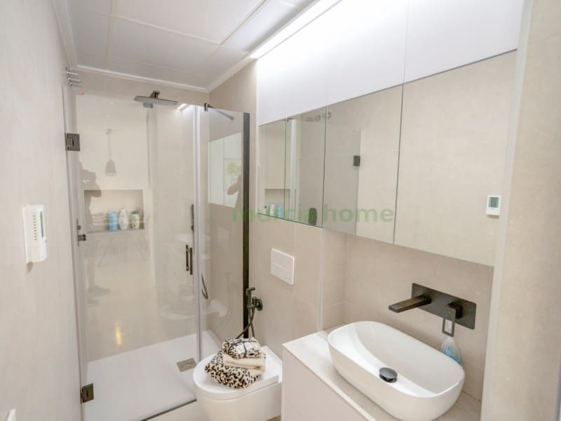 Bungalow de 3 habitaciones en San Pedro del Pinatar en venta - 409.000 € (Ref: 7630831)