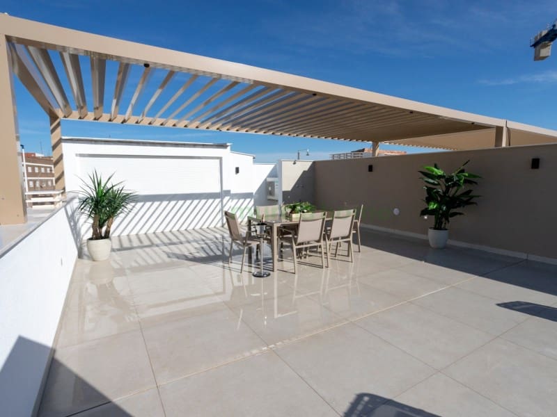 Bungalow de 3 habitaciones en San Pedro del Pinatar en venta - 409.000 € (Ref: 7630831)