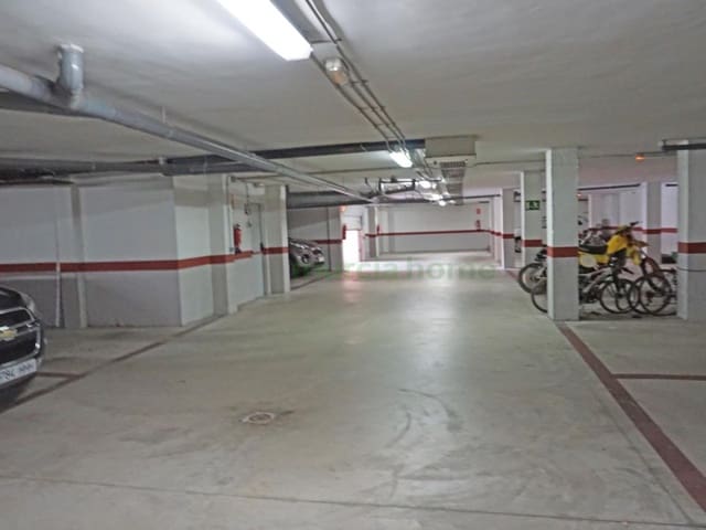Garage til salg i Mar de Cristal, Cartagena - € 7.000 (Ref: 7836996)