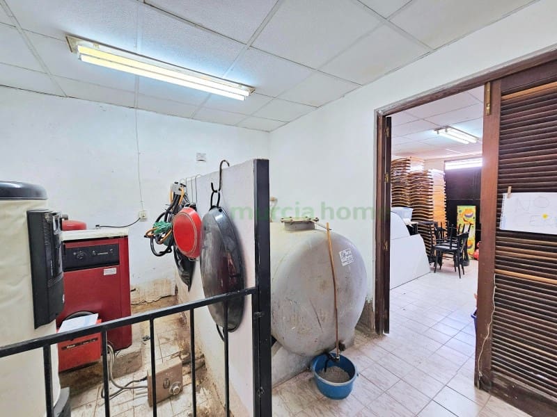 6 bedroom Finca/Country House for sale in Cartagena - € 250,000 (Ref: 8554225)