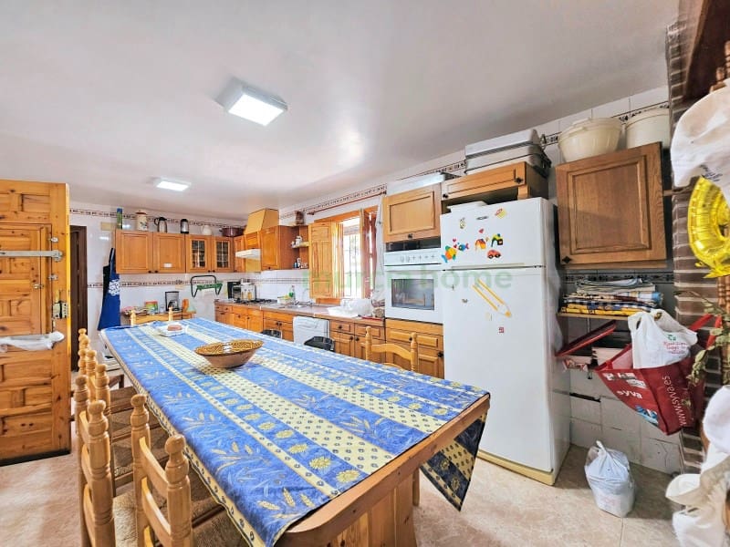 6 bedroom Finca/Country House for sale in Cartagena - € 250,000 (Ref: 8554225)