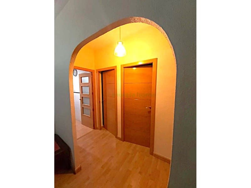 3 soveværelse Lejlighed til salg i Mar de Cristal - € 110.000 (Ref: 9419459)