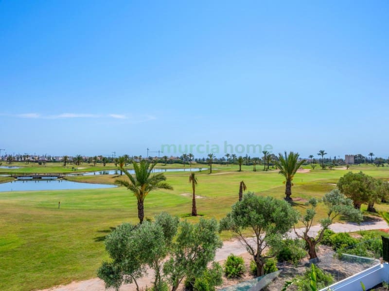 3 bedroom Villa for sale in Los Alcazares with garage - € 555,000 (Ref: 9929292)