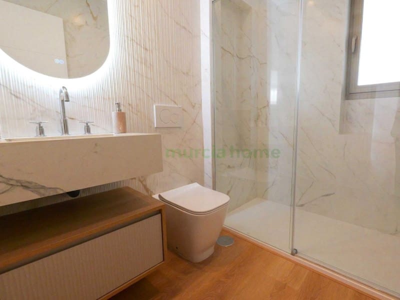 2 soverom Leilighet til salgs i La Manga del Mar Menor - € 449 000 (Ref: 9978754)