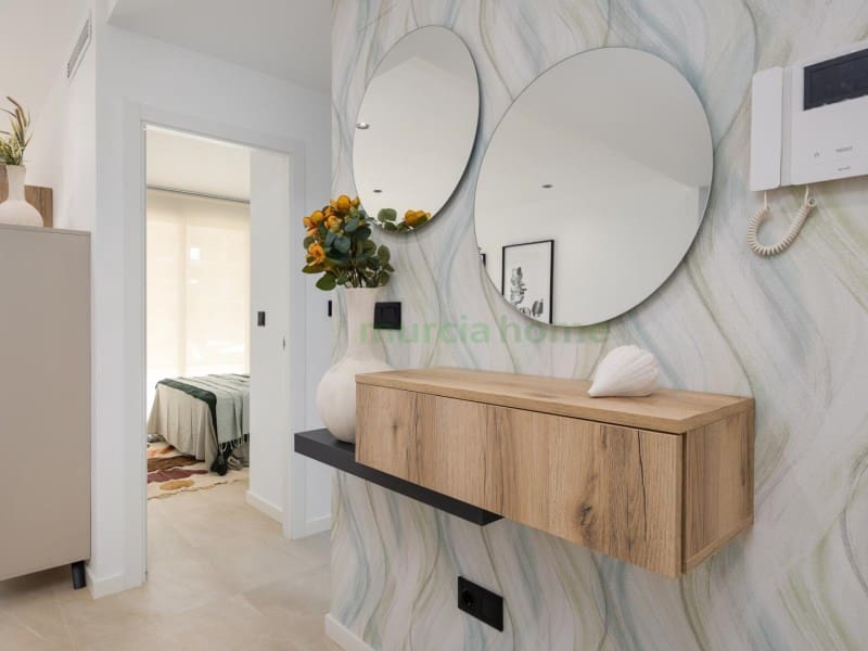 2 soverom Leilighet til salgs i Los Alcazares med garasje - € 279 000 (Ref: 9978756)