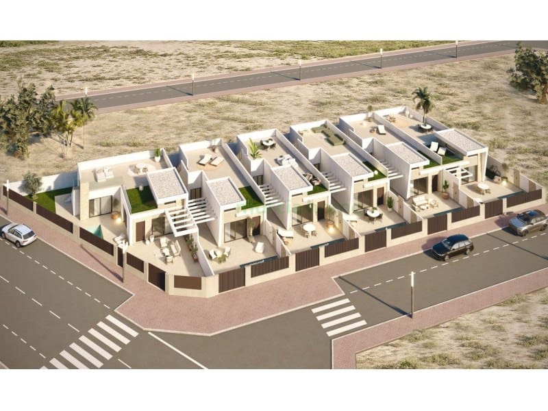 3 soveværelse Villa til salg i Los Alcazares med garage - € 453.000 (Ref: 9978759)