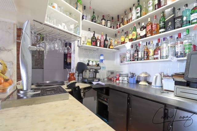 Gewerbe zu verkaufen in Costa Teguise, Teguise - 520.000 € (Ref: 10043043)