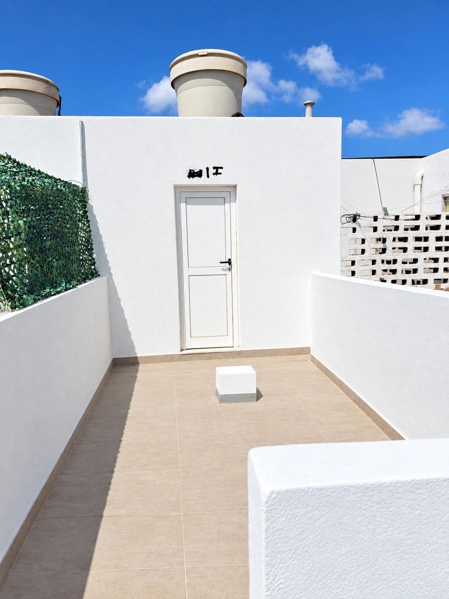 2 sovrum Lägenhet till salu i Arrecife - 185 000 € (Ref: 10086170)