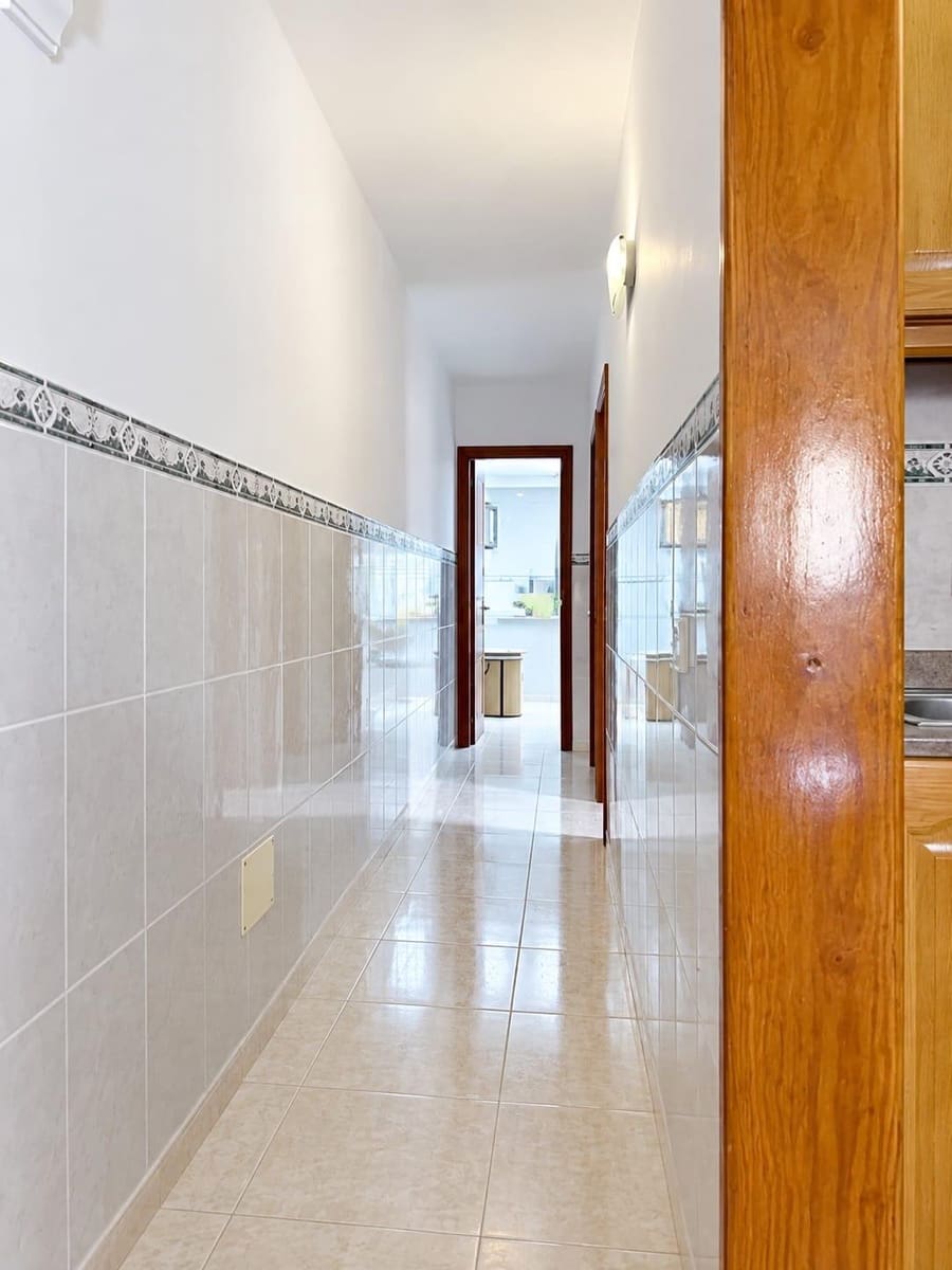 Piso de 2 habitaciones en Arrecife en venta - 178.500 € (Ref: 10115889)
