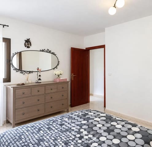 Piso de 2 habitaciones en Arrecife en venta - 178.500 € (Ref: 10115889)