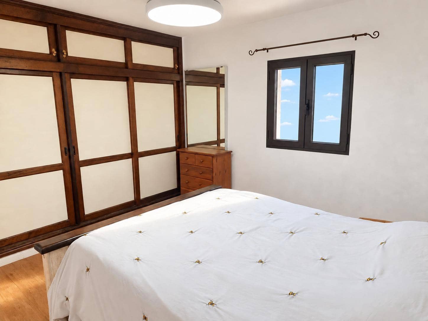 Piso de 2 habitaciones en Playa Honda en venta - 325.000 € (Ref: 10115891)