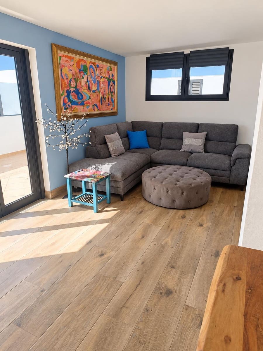 Piso de 2 habitaciones en Playa Honda en venta - 325.000 € (Ref: 10115891)