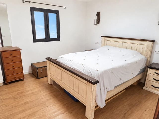 Piso de 2 habitaciones en Playa Honda, San Bartolomé en venta - 325.000 € (Ref: 10115891)