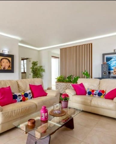 11 soveværelse Villa til salg i Tías med swimmingpool garage - € 1.350.000 (Ref: 10147148)