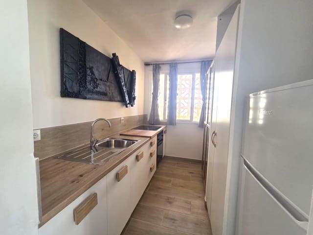 3 bedroom Flat for sale in Arrecife - € 239,900 (Ref: 10161525)