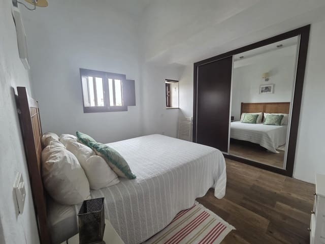 4 soveværelse Finca/Landehus til salg i Guatiza, Teguise med garage - € 575.000 (Ref: 10184976)