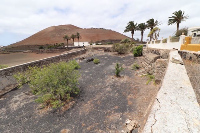 16 chambre Finca/Maison de Campagne à vendre à Tiagua, Teguise - 940 000 € (Ref: 7012082)