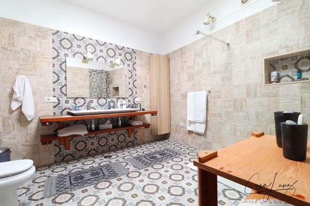 8 quarto Moradia para venda em San Bartolomé com piscina - 843 000 € (Ref: 7832068)