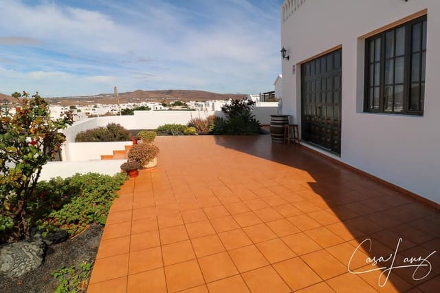 7 soveværelse Villa til salg i Tahiche, Teguise med garage - € 745.000 (Ref: 7889989)