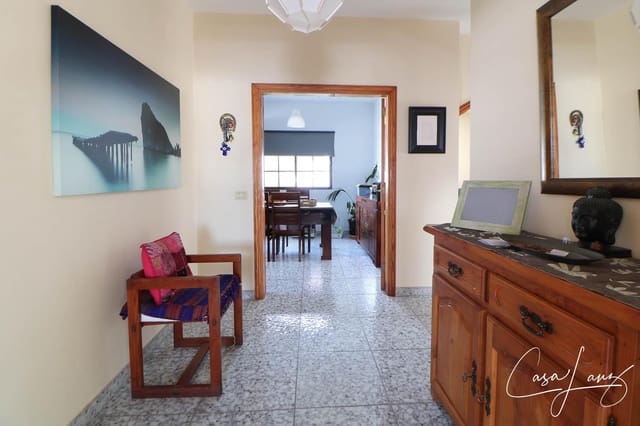 7 soveværelse Villa til salg i Tahiche, Teguise med garage - € 745.000 (Ref: 7889989)