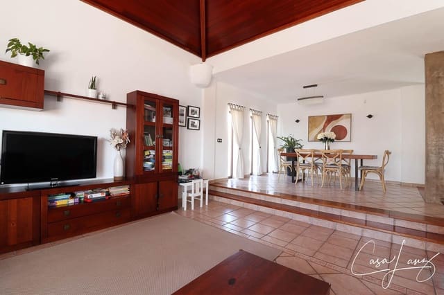 3 chambre Villa/Maison à vendre à Tías - 595 000 € (Ref: 8239015)