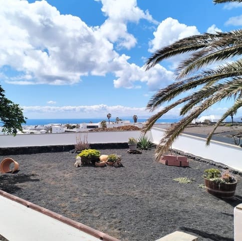 3 chambre Villa/Maison à vendre à Tías - 595 000 € (Ref: 8239015)