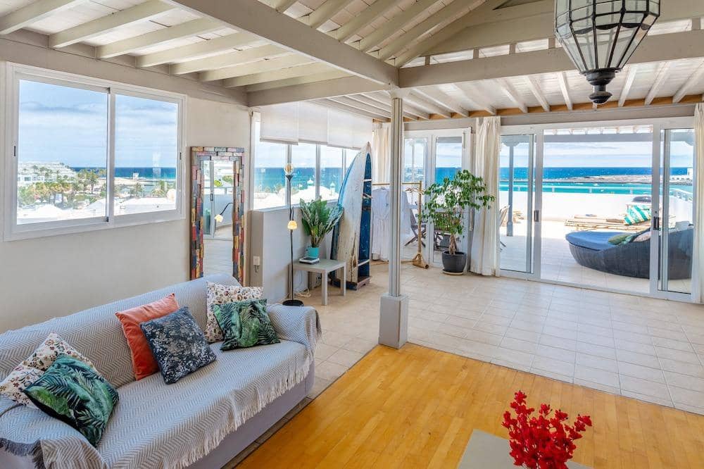 2 bedroom Flat for sale in Costa Teguise - € 839,000 (Ref: 8457138)