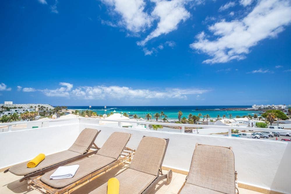 2 bedroom Flat for sale in Costa Teguise - € 839,000 (Ref: 8457138)